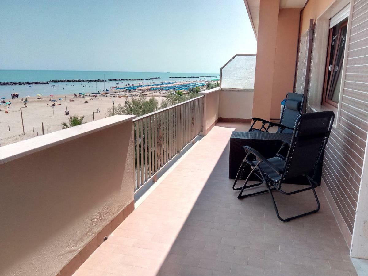 Appartamento Alba Rosa Francavilla Al Mare Dış mekan fotoğraf